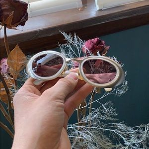 ✨🕶VINTAGE 🔥FENDI SUNGLASSES 🕶 ✨